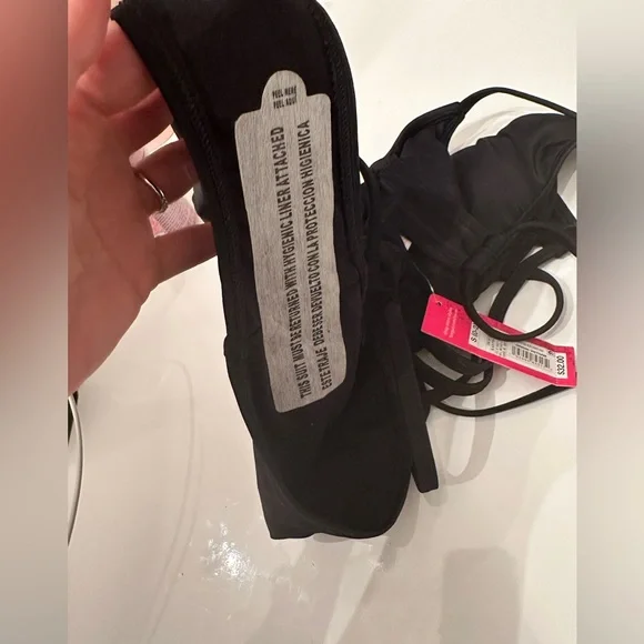 ⭐️ NWT black bathing suit - Picture 3 of 3